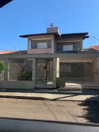 Casa à venda em Londrina/PR