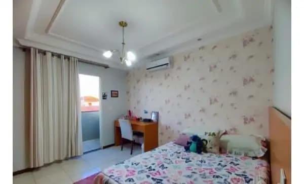 Casa à venda em Londrina/PR