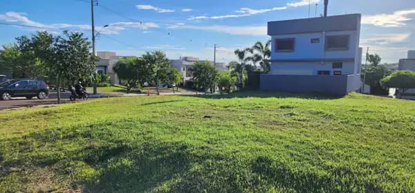 Terreno à venda em Londrina/PR