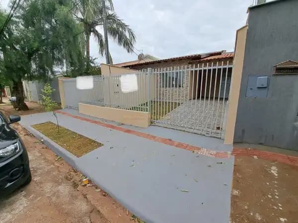 Casa à venda em Londrina/PR
