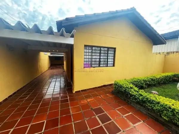 Casa à venda em Londrina/PR