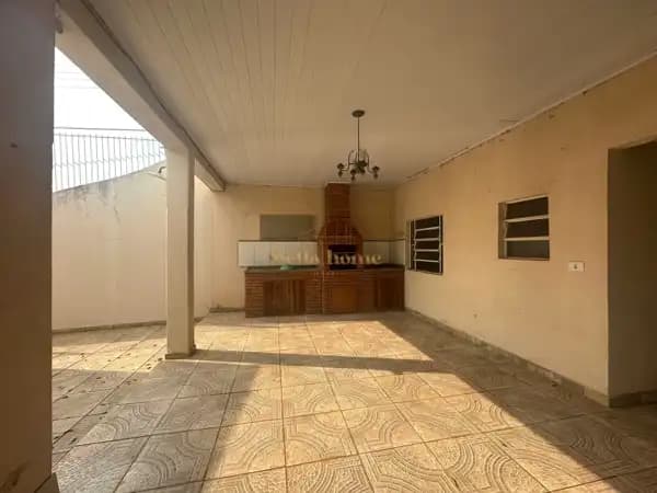 Casa à venda em Londrina/PR
