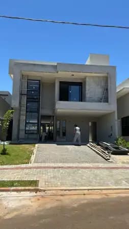 Casa à venda em Londrina/PR