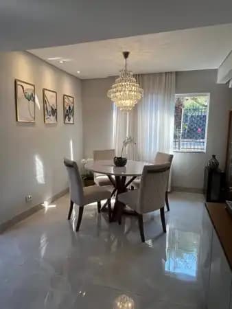 Casa à venda em Londrina/PR