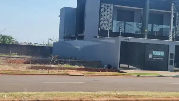 Terreno à venda em Londrina/PR