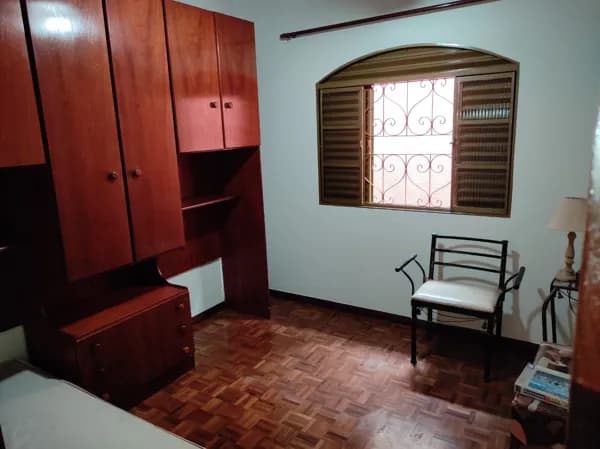 Casa à venda em Londrina/PR