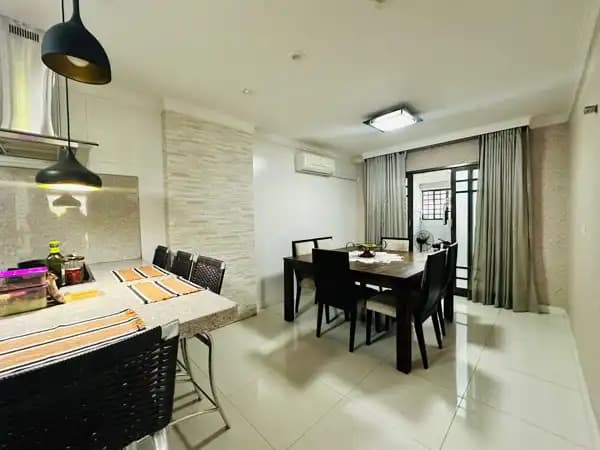 Casa à venda em Londrina/PR