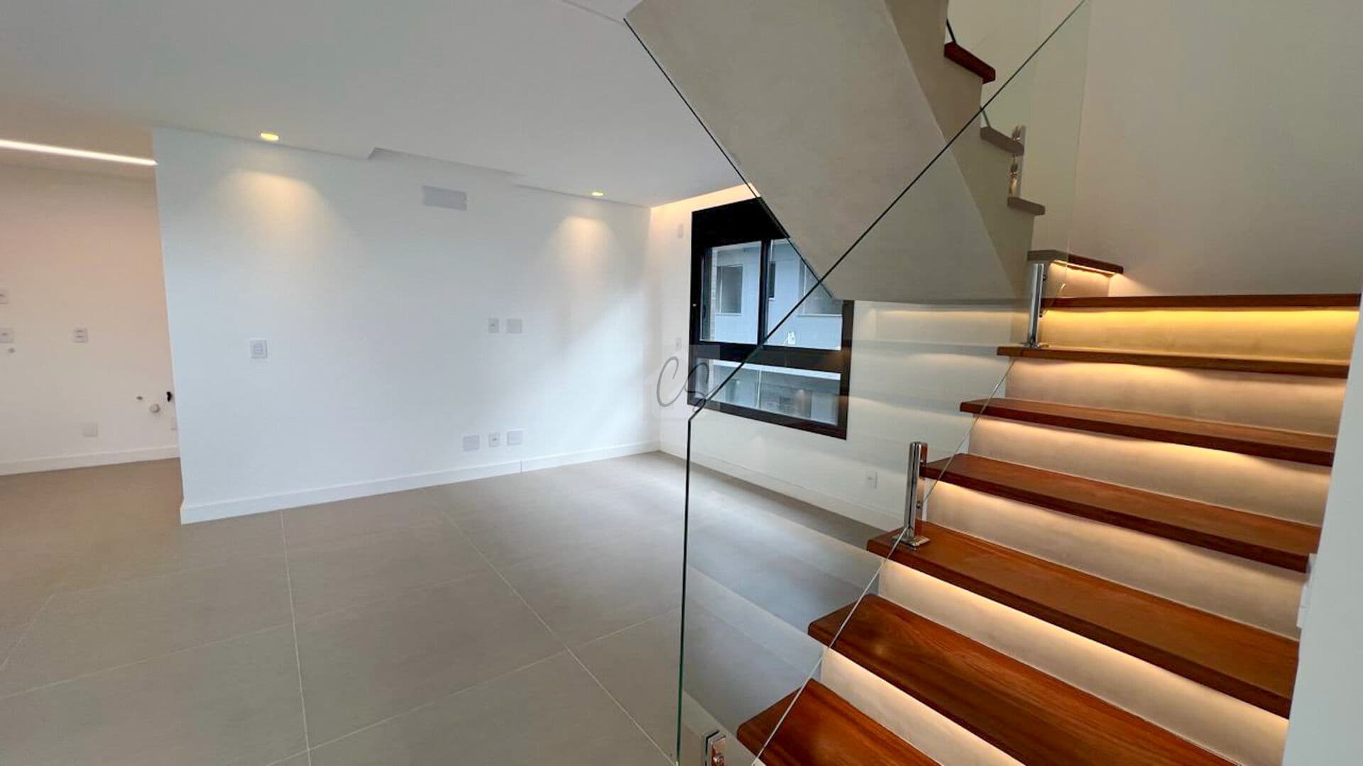 Apartamento Duplex em Jurerê, Florianópolis/SC