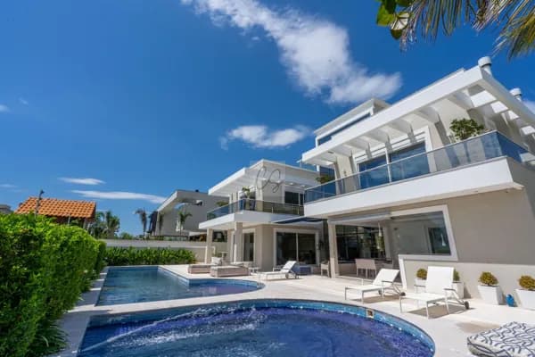 Casa Alto Padrão em Jurerê Internacional, Florianópolis/SC