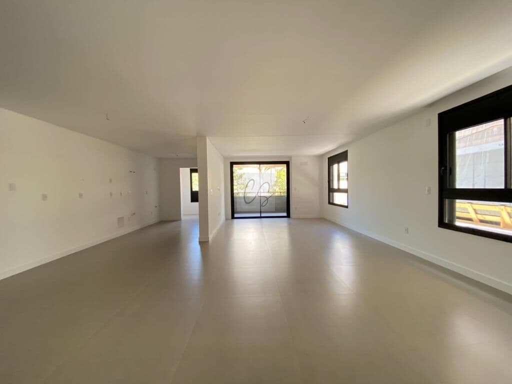Apartamento Alto Padrão em Jurerê, Florianópolis/SC