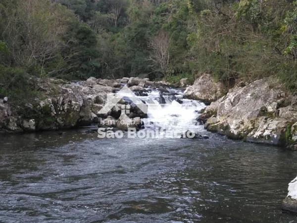 Chácara no Rio Theis, São Bonifácio/SC