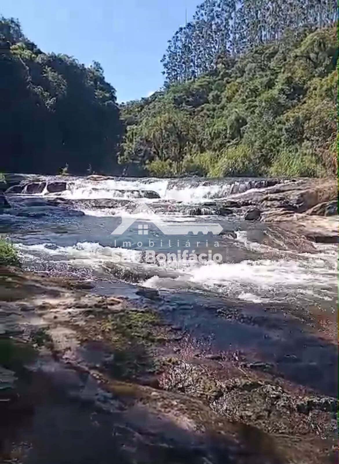 Sítio com cachoeira, São Bonifácio/SC