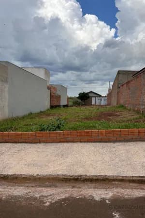 Oportunidade única: Loteamento completo no bairro Jardim Roberto Pacheco