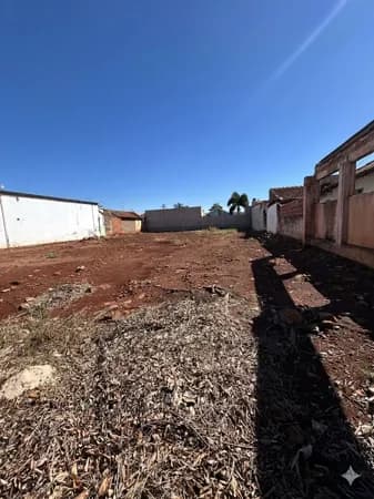 Terreno no bairro São Benedito medindo 10 x 38,50