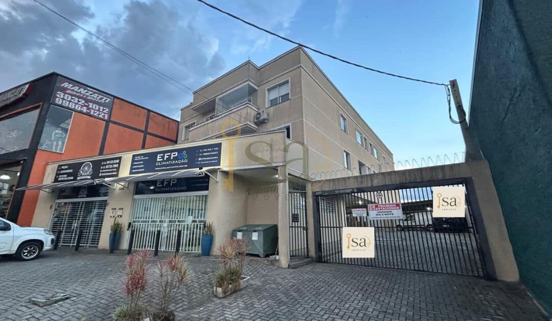 Apartamento com 03 dormitórios
