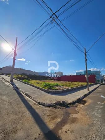 Lote/Terreno em Passos - Jardim Itália