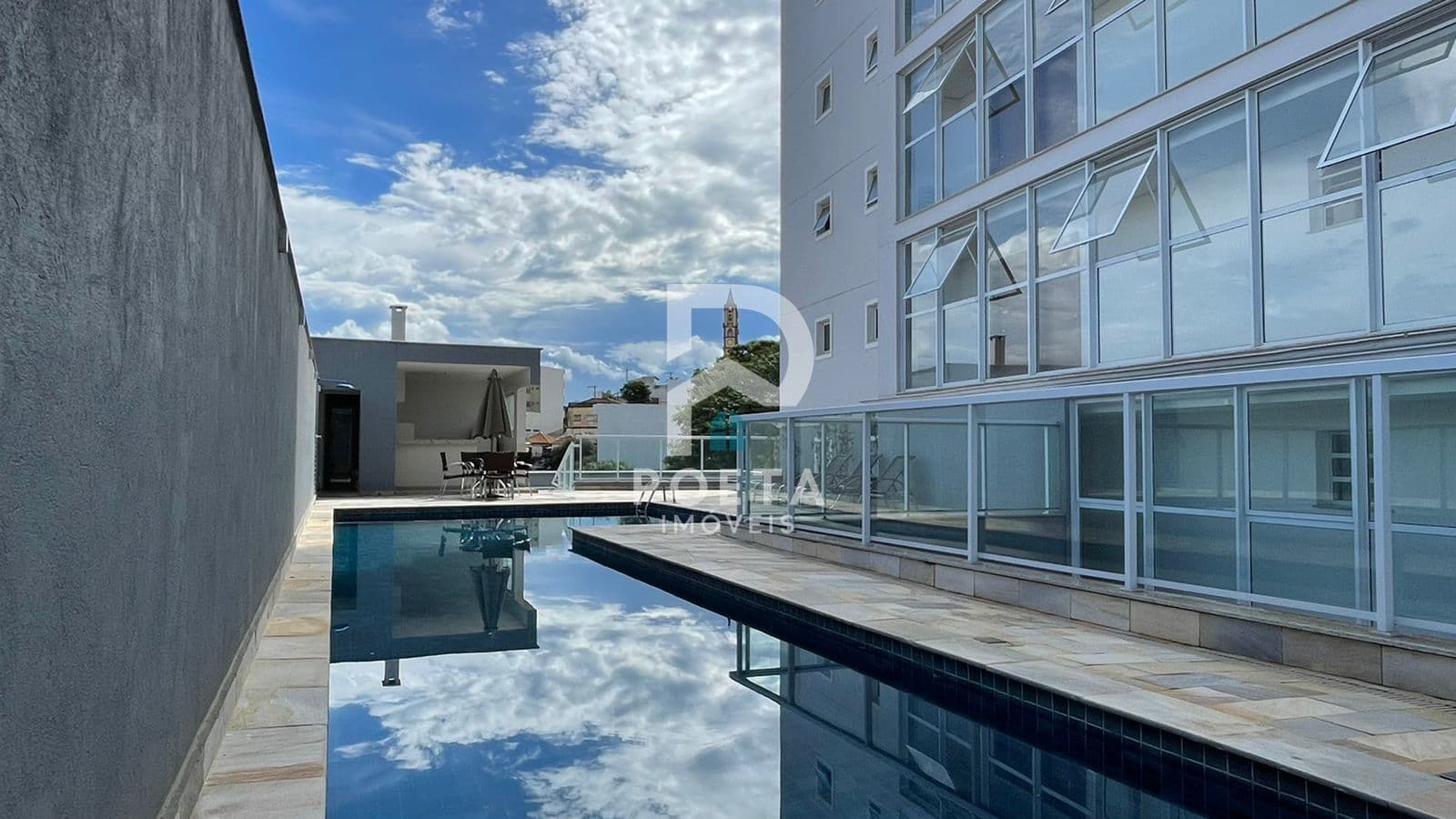 Apartamento em Passos - Centro