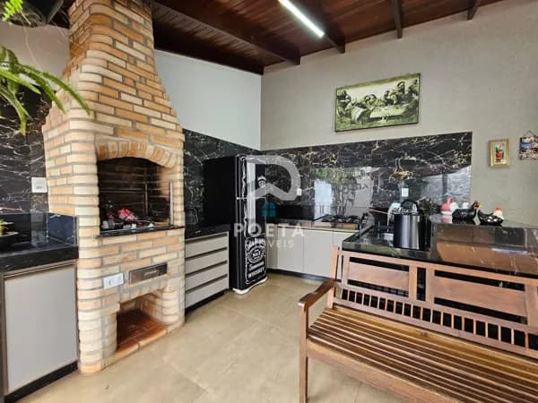 Casa em Passos - Parque Residencial Eldorado
