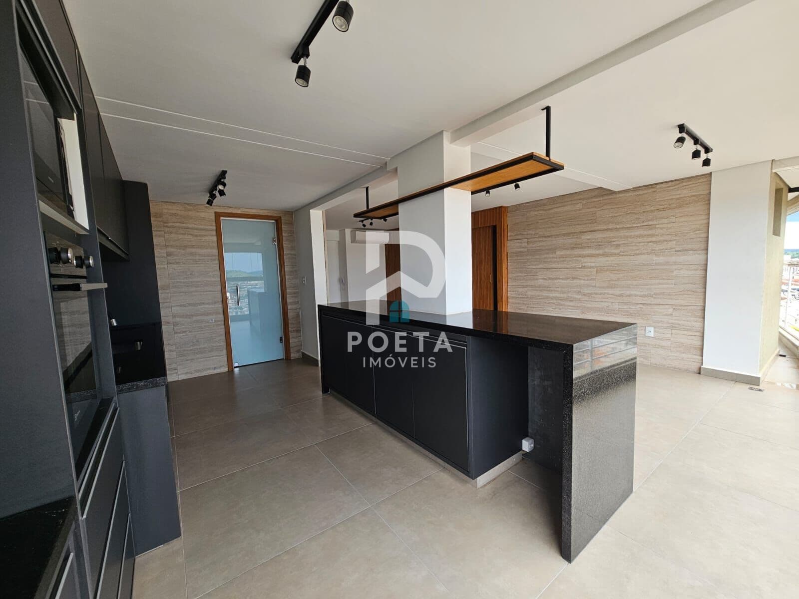 Apartamento em Passos - Centro