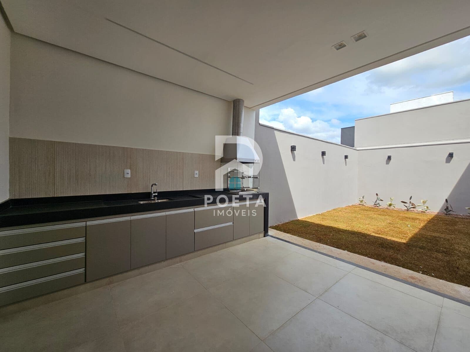 Casa em Passos - Parque das Aroeiras