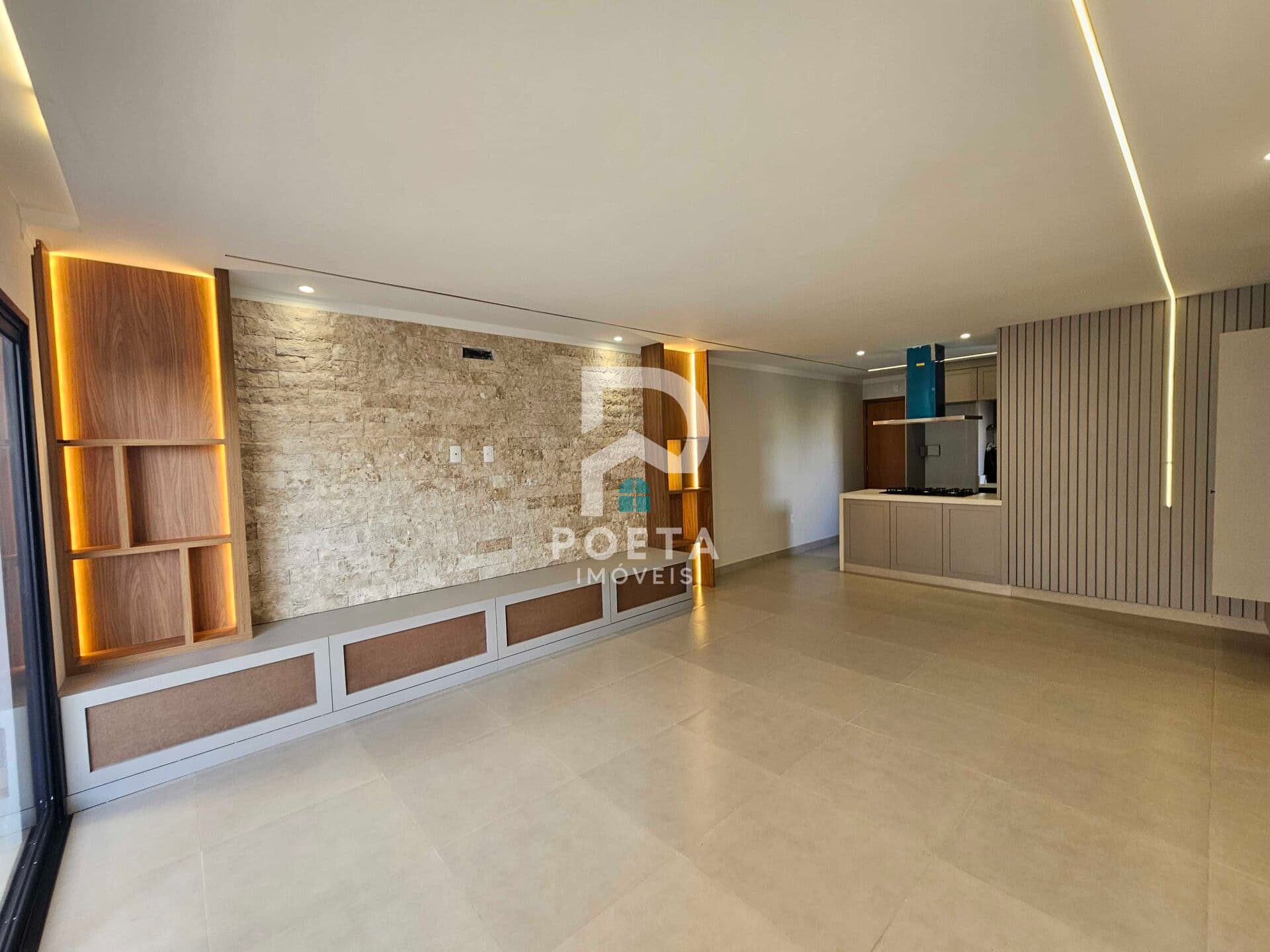 Apartamento em Passos - Centro