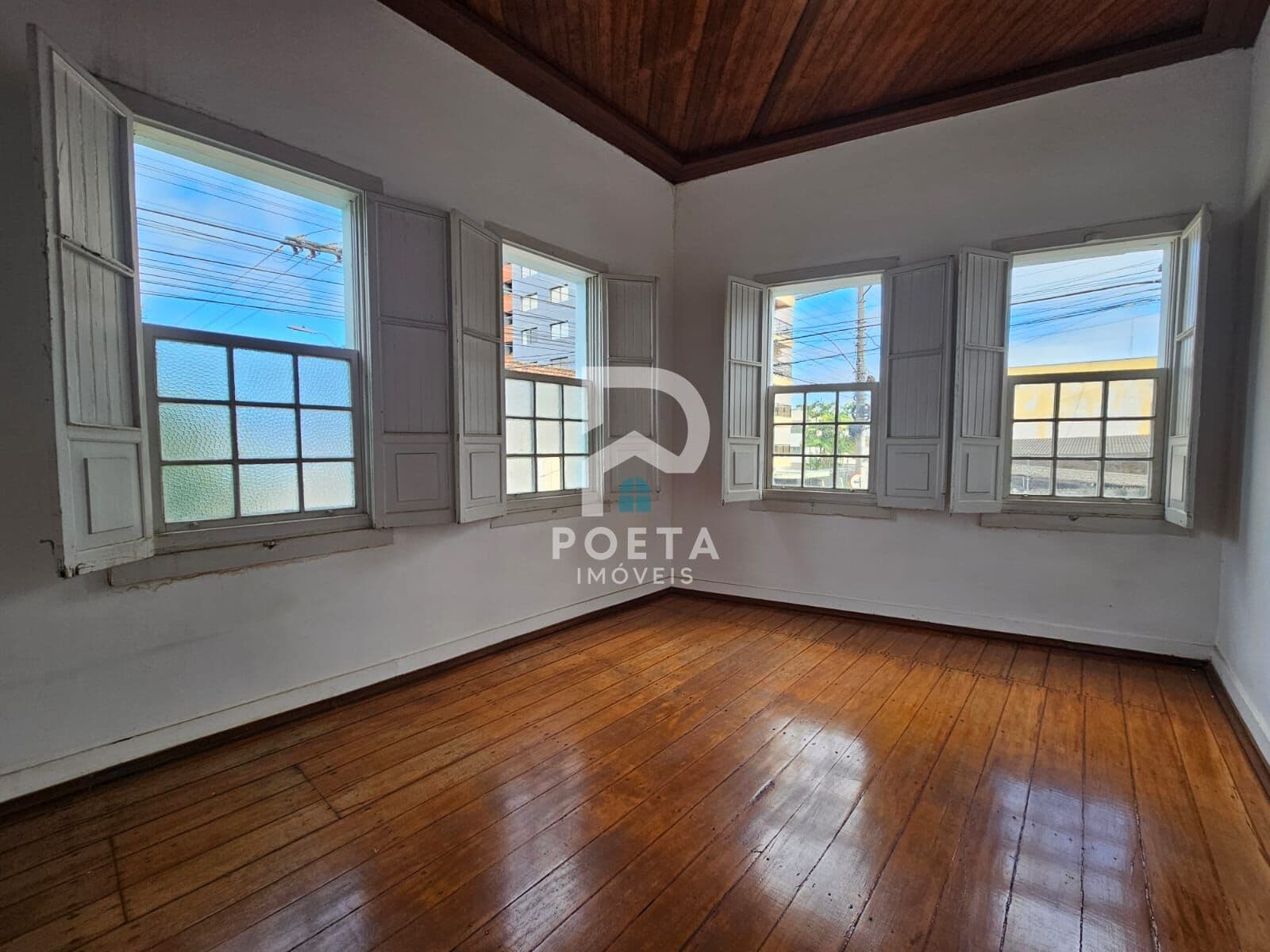 Casa em Passos - Centro