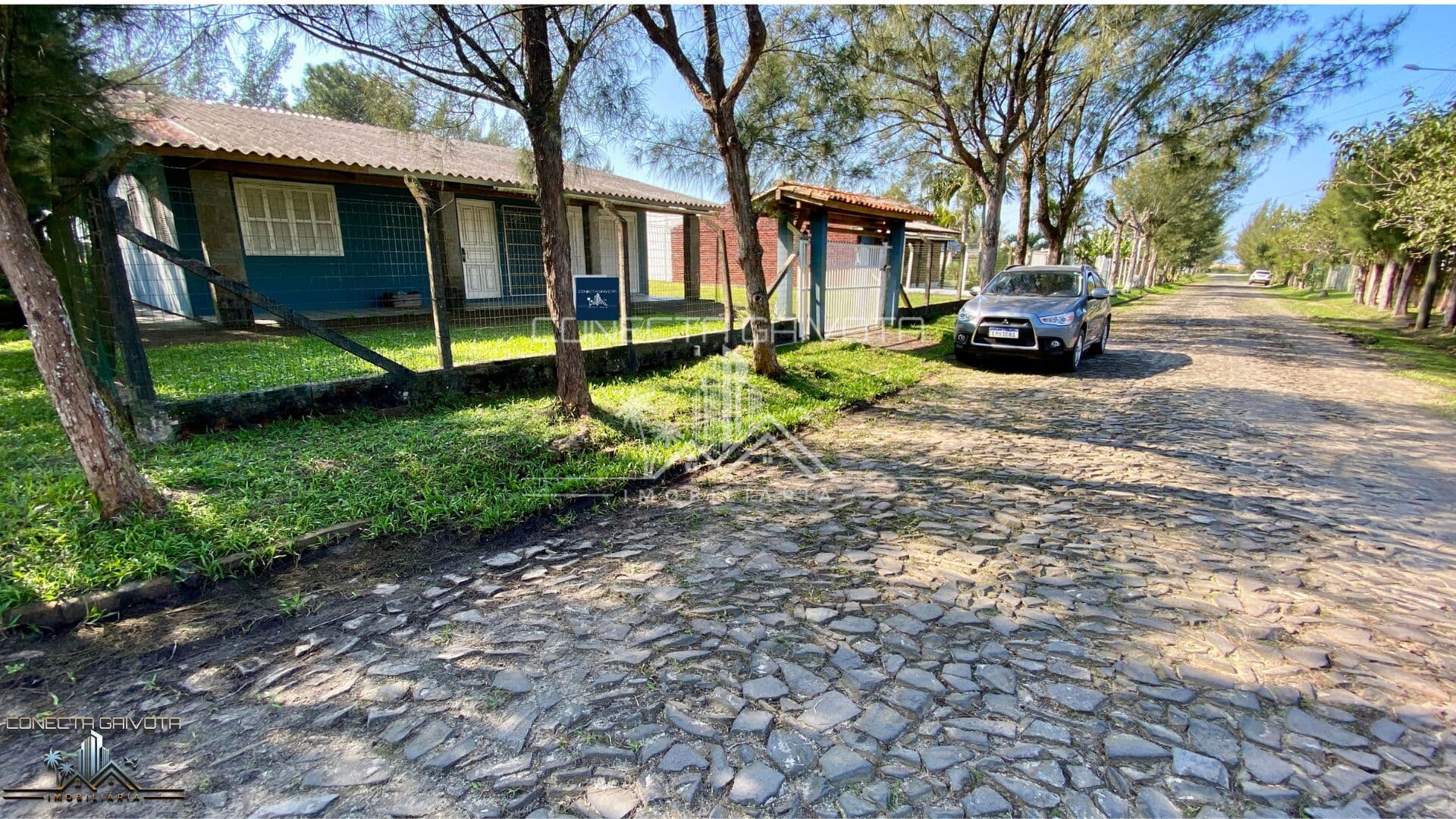Casa de Esquina Quadra Mar