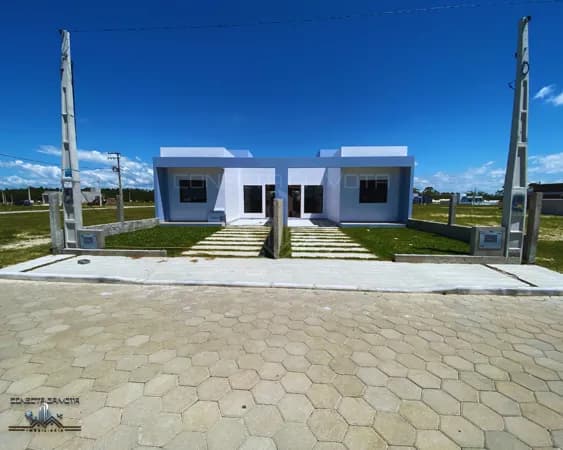 Casa Geminada Nova
