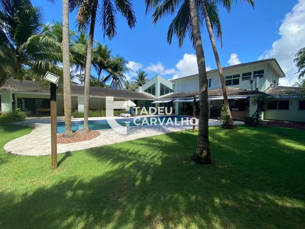 Casa espetacular à venda em Busca Vida - Abrantes - Bahia