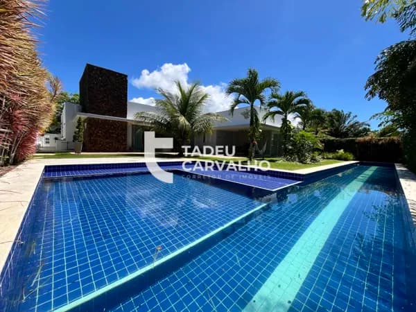 Casa com 4 suítes de Alto Padrão em Busca Vida