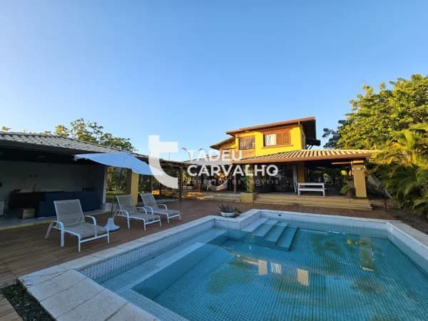 Casa de 4 suítes à venda em Imbassai