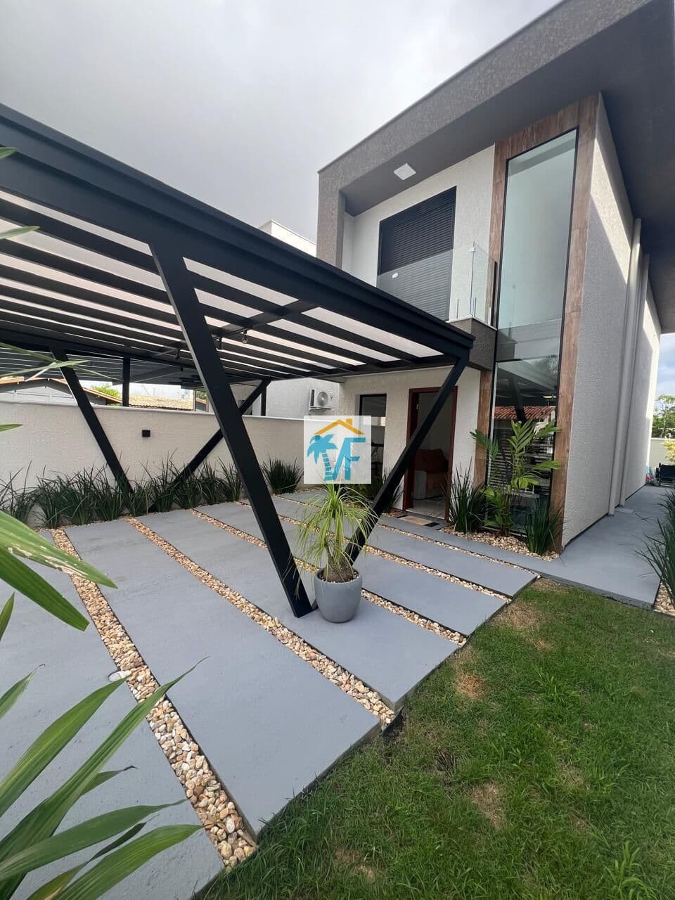 Casa Sobrado em Ingleses Norte, Florianópolis/SC