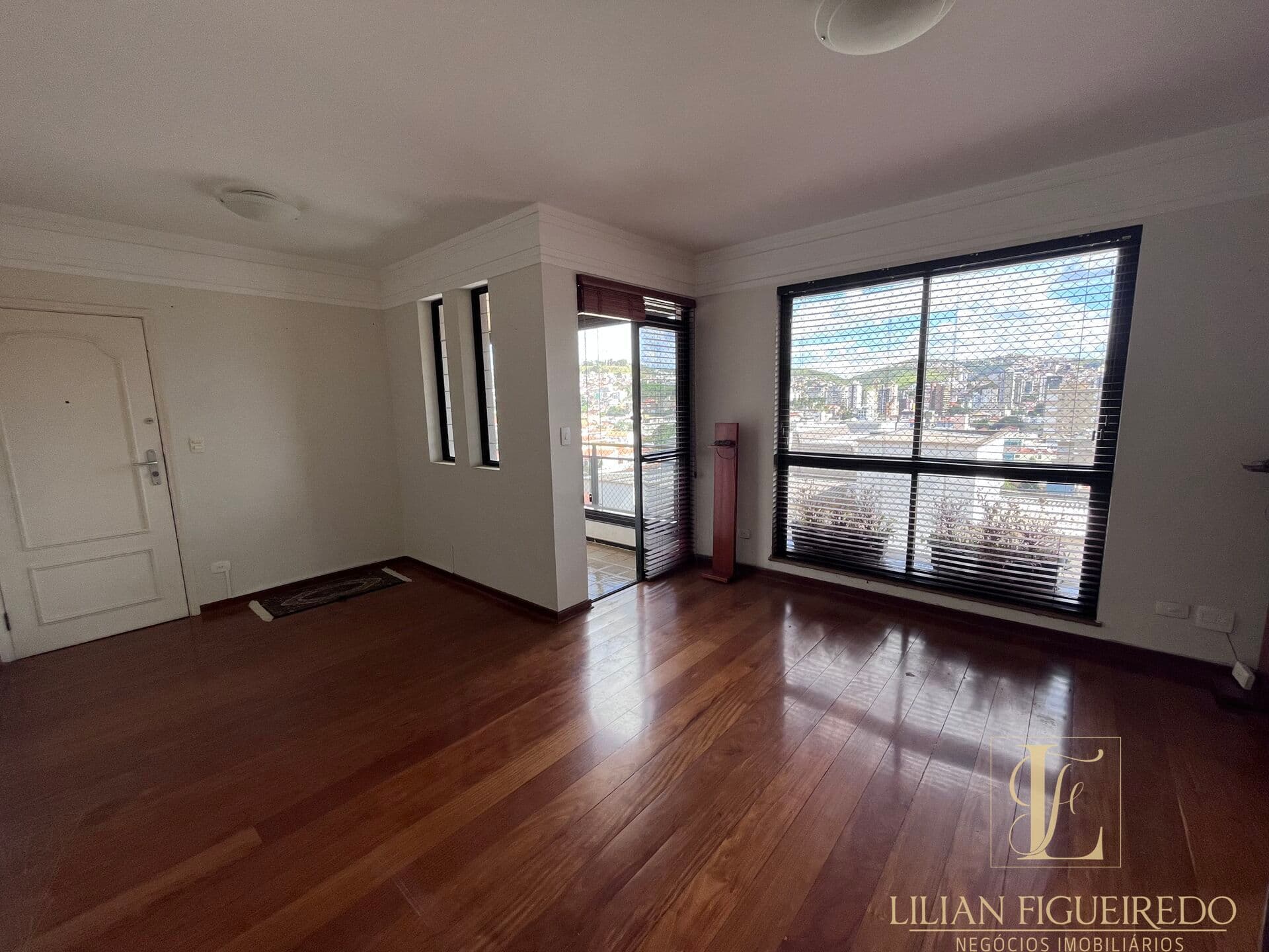 Apartamento em Poços de Caldas - Centro