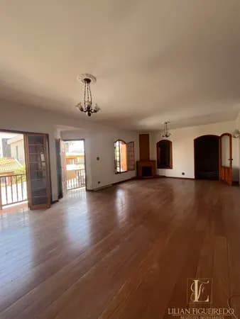 Casa em Poços de Caldas - Jardim dos Estados