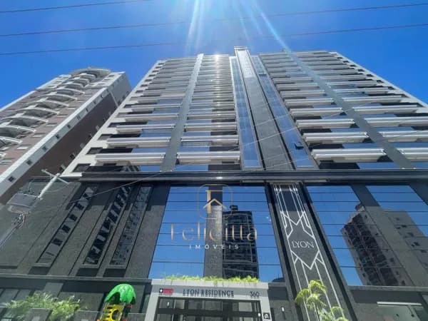 Apartamento a venda com 03 suítes no bairro Kobrasol, São José/sc