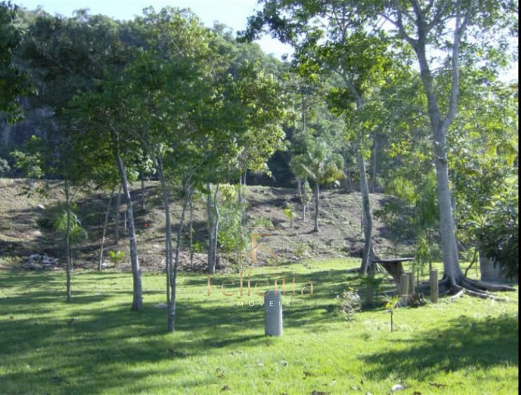 Terreno com Viabilidade para construção no bairro Ponta de Baixo em São José!