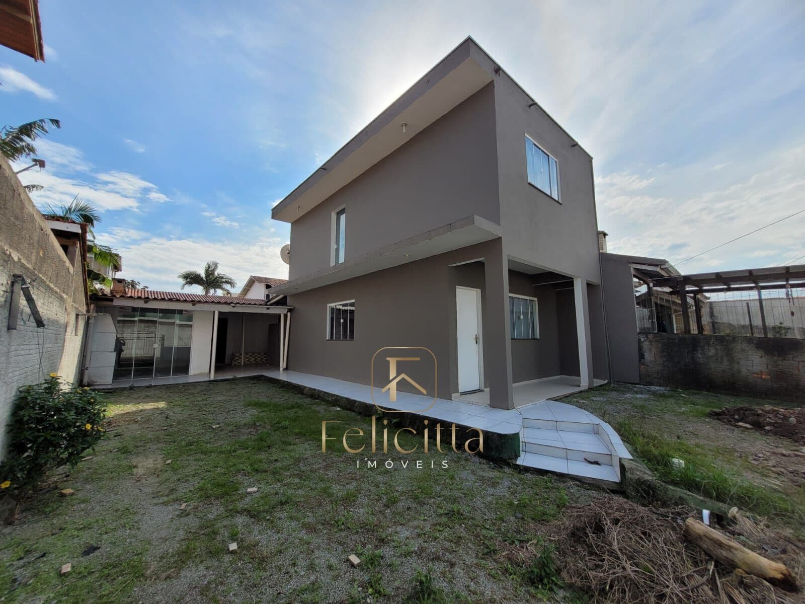 Casa à venda no bairro Ceniro Martins