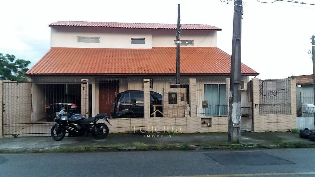 Casa em São José - Serraria