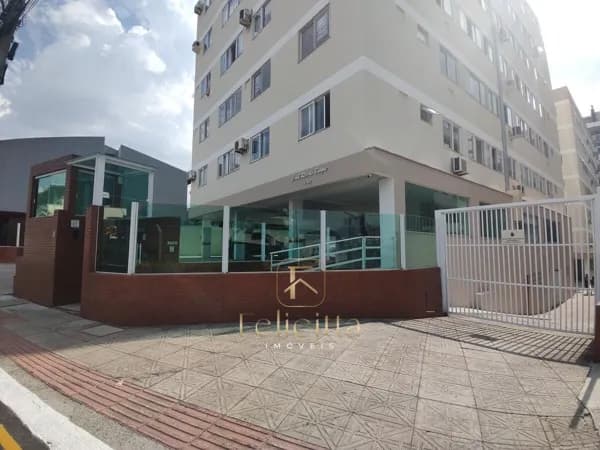 Apartamento em Roçado, São José/SC