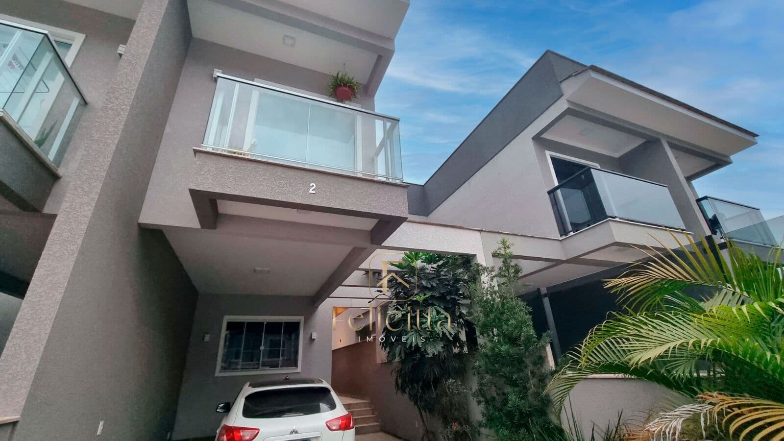 Casa Sobrado em Potecas, São José/SC