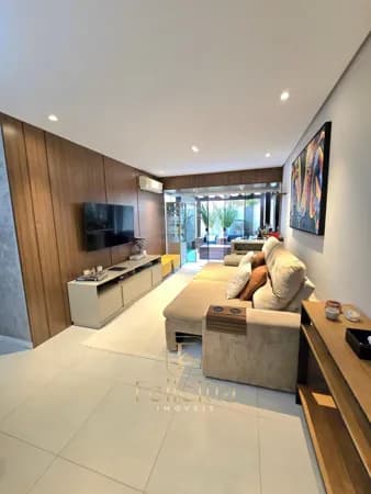 Apartamento com terraço de 03 dormitórios, sendo 01 suíte, 210 m², à venda, Centro de Florianópolis
