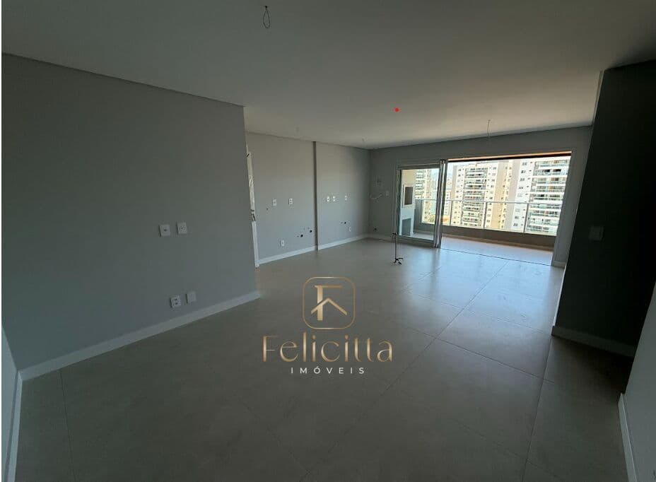 Apartamento em Barreiros, São José/SC