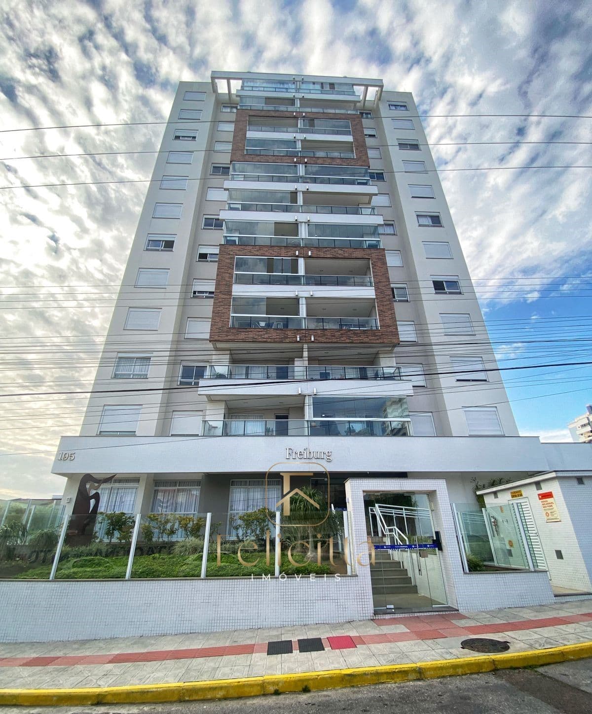 Apartamento em Barreiros, São José/SC