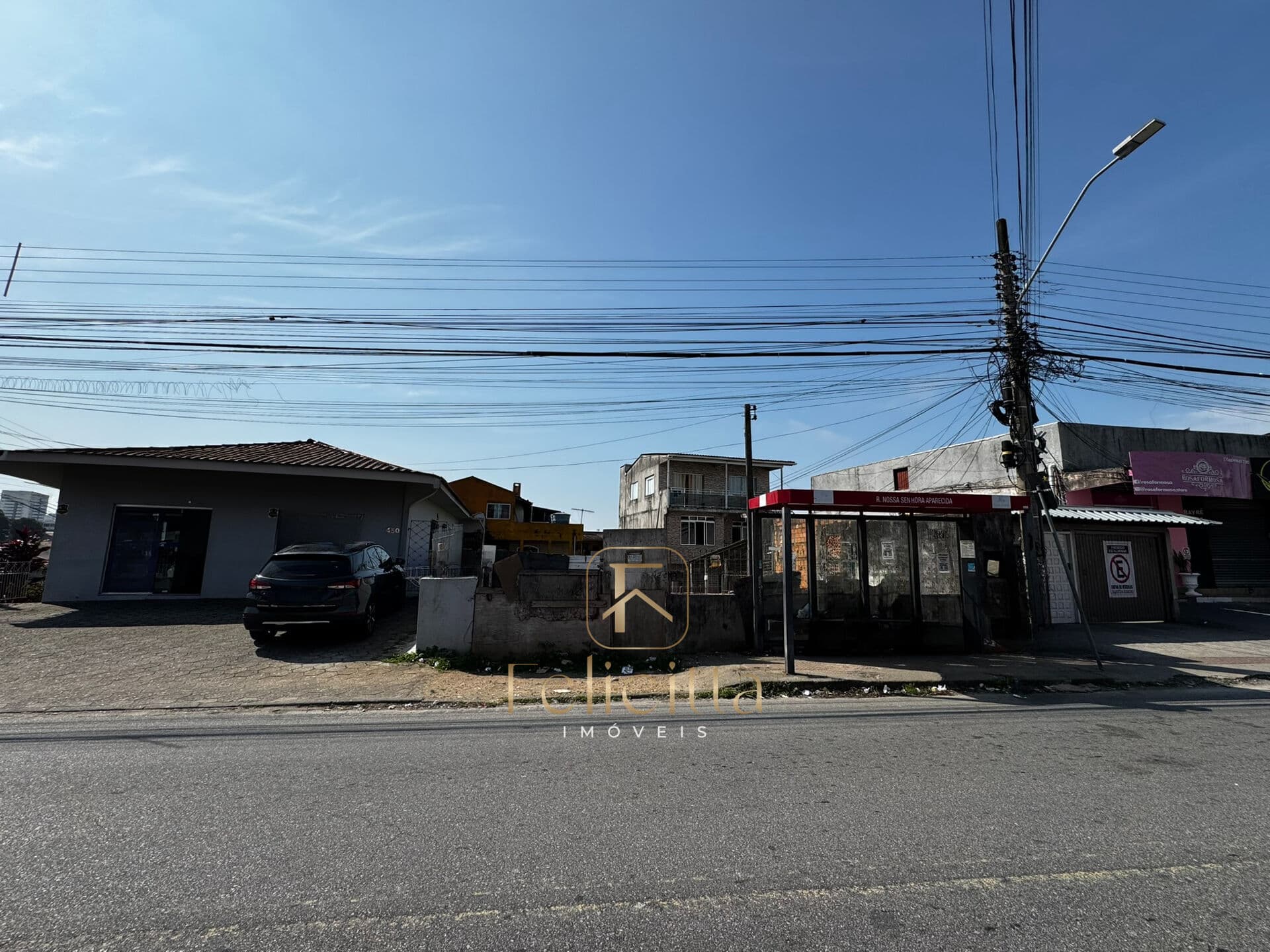 Terreno com 290 m² em Barreiros!
