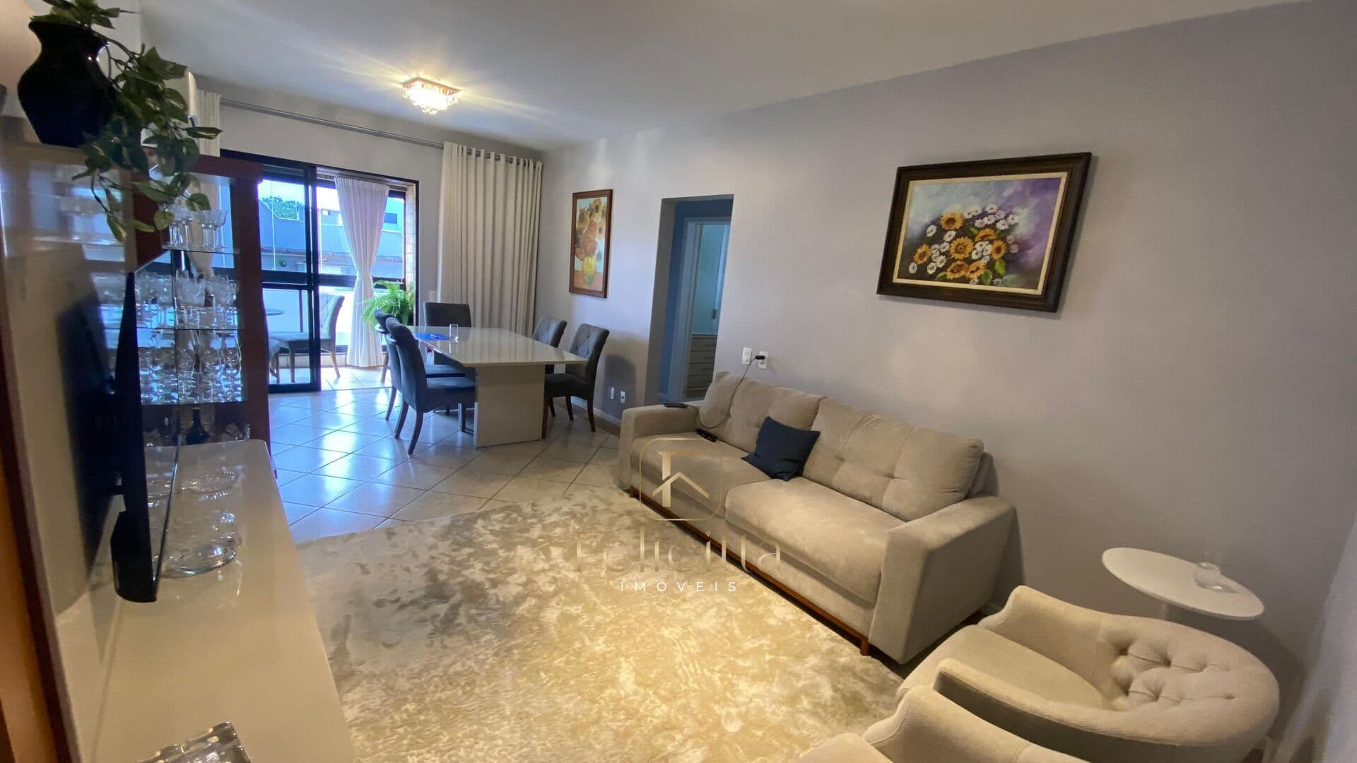 Apartamento com 03 dormitórios 01 suíte no bairro Bom Abrigo em Florianópolis/SC