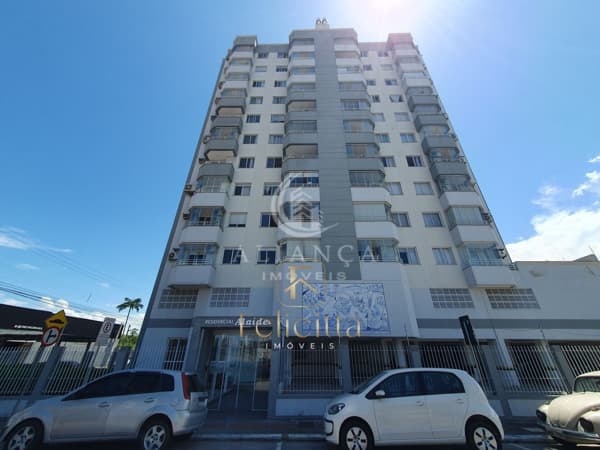 Apartamento com Terraço - Kobrasol
