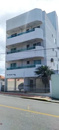 Apartamento com 3 dormitórios, sendo 1 suíte em Flor de Nápolis, São José/SC