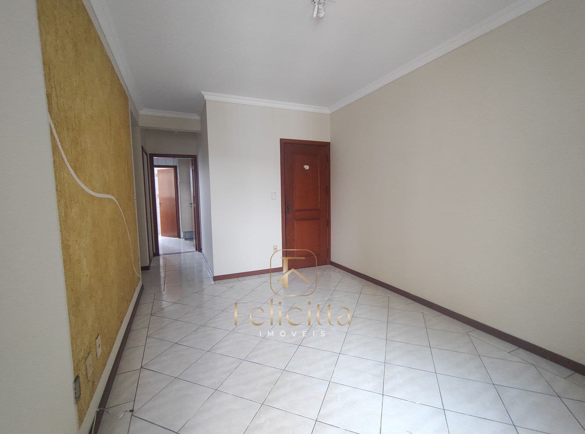 Apartamento com 02 dormitórios em Campinas, São José/SC