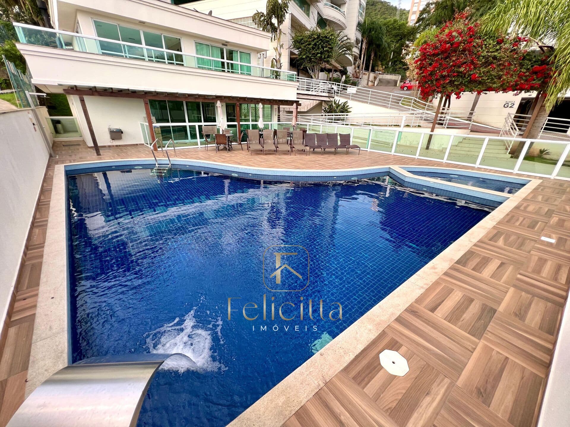 Apartamento 2 quartos (1 suíte) + 2 vagas, no Itacorubi, Florianópolis-SC