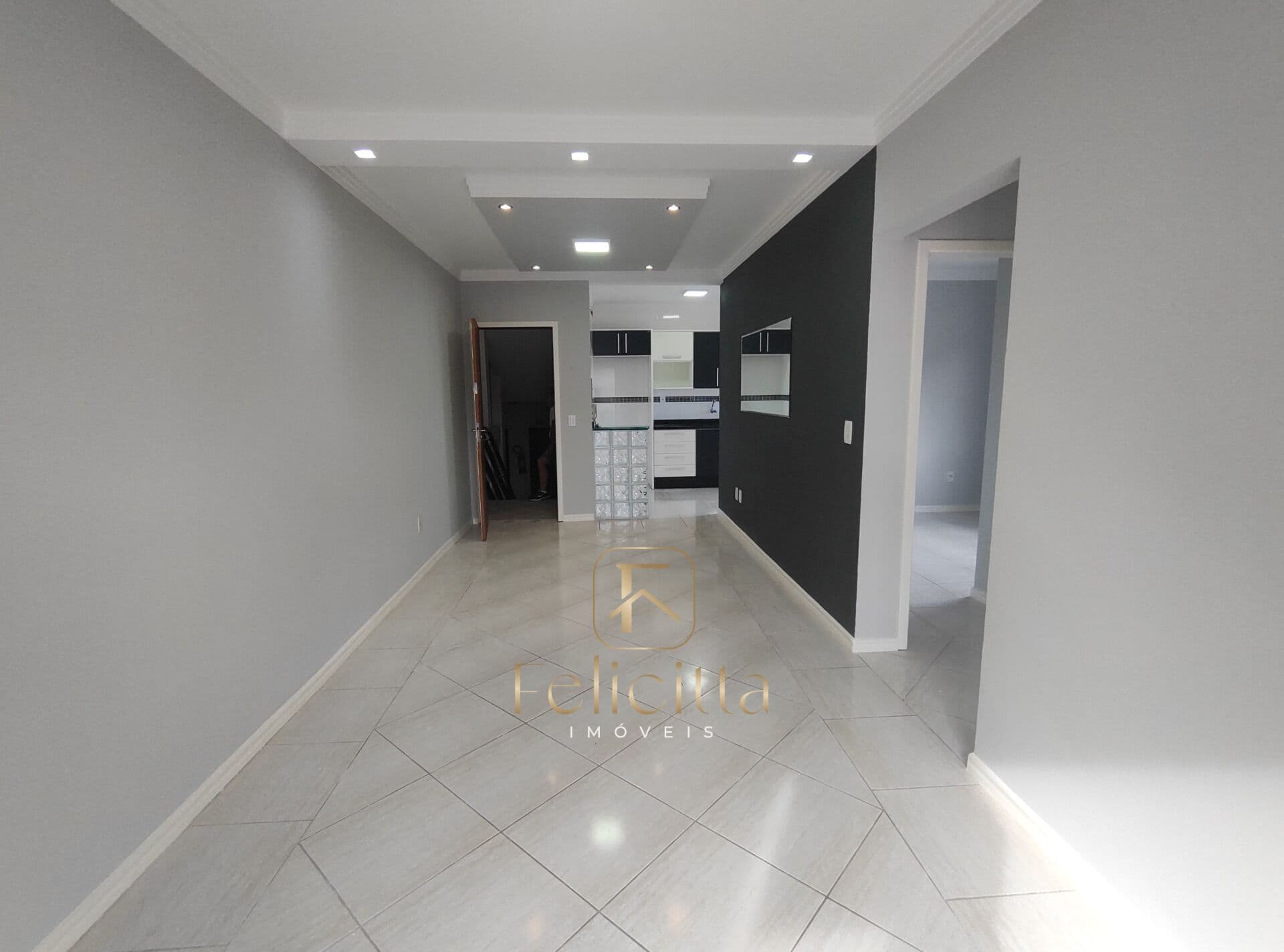 Excelente apartamento 2 dormitórios na Serraria em São José